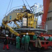 长18米 宽5.8米  高7.4米 兰克承运